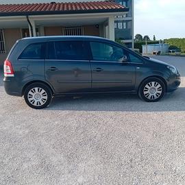 Opel Zafira 1.6 turbo 16 valvole 150 cv ecoM cosmo
