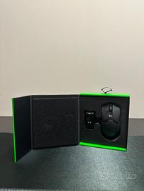 Mouse Razer Viper Ultimate + Dock di Ricarica