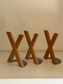 Fermalibri in legno Ikea