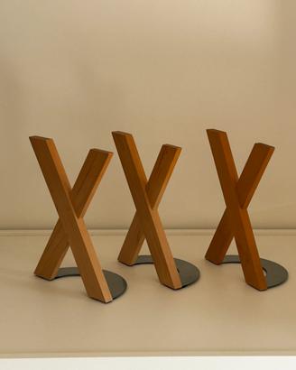 Fermalibri in legno Ikea
