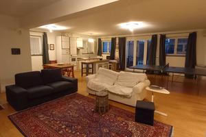 Casa in città e vicino al mare