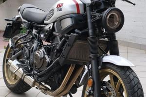 Yamaha xsr 700 XTribute 2023