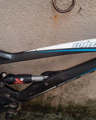 Bicicletta GT Force Carbon
