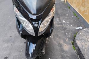 Burgman 400 passaggio incluso 