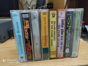 Lotti di audiocassette cantautori, artisti esteri