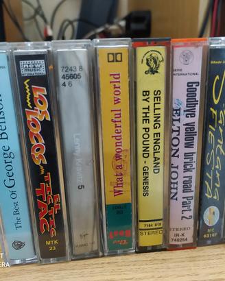Lotti di audiocassette cantautori, artisti esteri