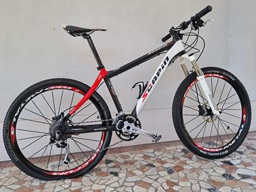 Mtb in carbonio