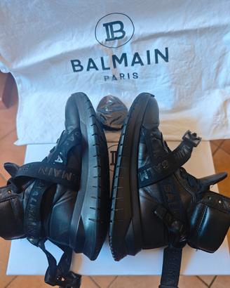 Sneakers Alte Balmain numero 39 con due difetti