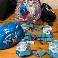 Caschetto pattini con protezioni e zaino