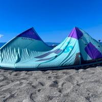 Kite Duotone Evo SLS 10 + Click bar 