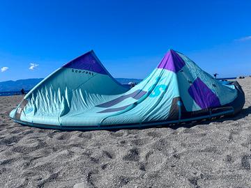Kite Duotone Evo SLS 10 + Click bar 