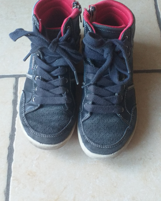 Scarpe canguro da bambino