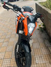 Duke 125