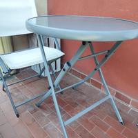 Set tavolino e sedie balcone/giardino