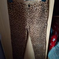 jeans con stampa leopardata elasticizzato