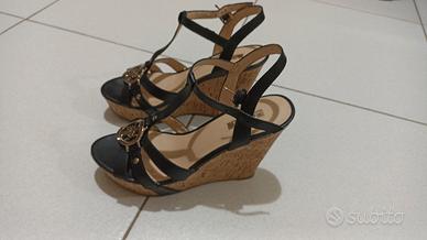 Scarpe zeppa alta Guess