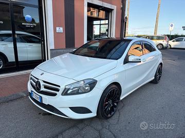 Mercedes-benz A 180 CDI Premium 2015