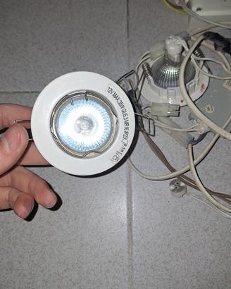 8X faretti da incasso più trasformatori