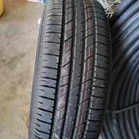 Cerchio in lega con gomma nuova per hyundai tucson