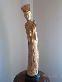 Grande statua cinese