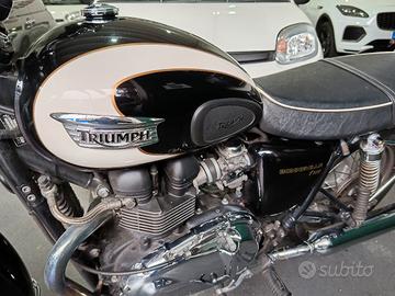 Triumph Bonneville T100