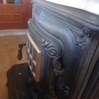 stufa a legna si può cucinare