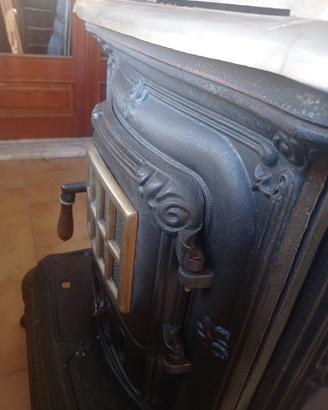 stufa a legna si può cucinare