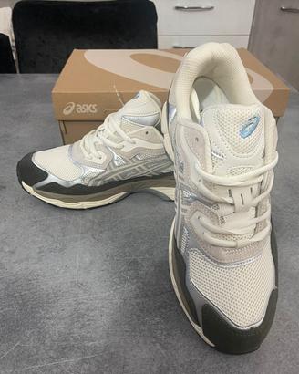 scarpe asics 