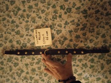 Collarino in pelle nero con stelline per cane.