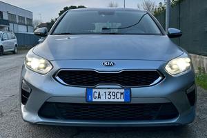 Kia Ceed 1.6 CRDi 136 CV 5p. Evolution