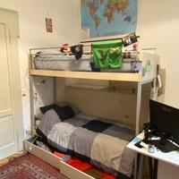 letto a castello con scomparti