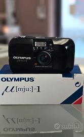 Olympus Mju 1 con scatola