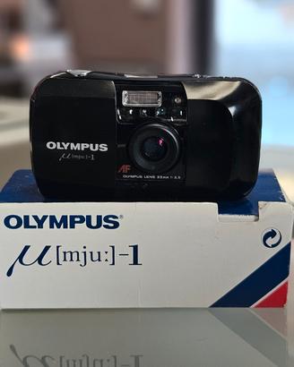 Olympus Mju 1 con scatola