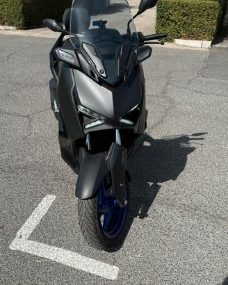 X-Max 300 del 2024 Nero
