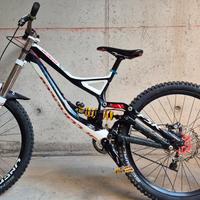  Specialized demo 8  27,5 taglia M