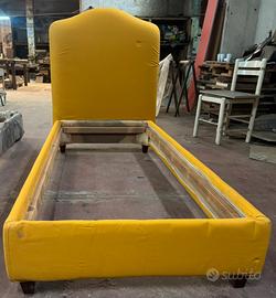 Letto singolo e scarpiera