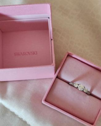 Anello Trilogy Swarovski, misura 50