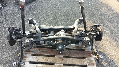 Infinity QX30 2.2d 4x4 2015> Ponte Post.