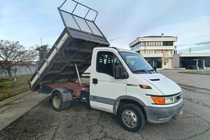 Iveco Daily 35C9 Ribaltabile trilaterale - 2004