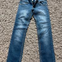 jeans di invictus
