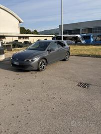 Volkswagen Golf 8