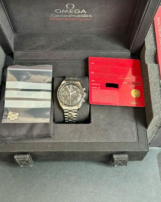 Omega Speedmaster Professional Moonwatch Domino’s