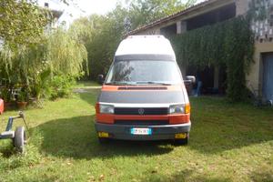 Volkswagen T4