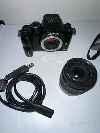 Panasonic Lumix G1  + obbiettivo 14-45 mm