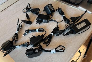 CARICABATTERIE “ VARI “