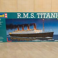 Modellino R.M.S. Titanic Revell®