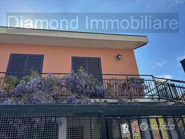 Casa indipendente con giardino e garage a Milo