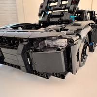 LEGO Technic BATMOBILE DI BATMAN