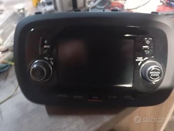 autoradio navigatore 500x