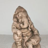 statua Ganesha in pietra